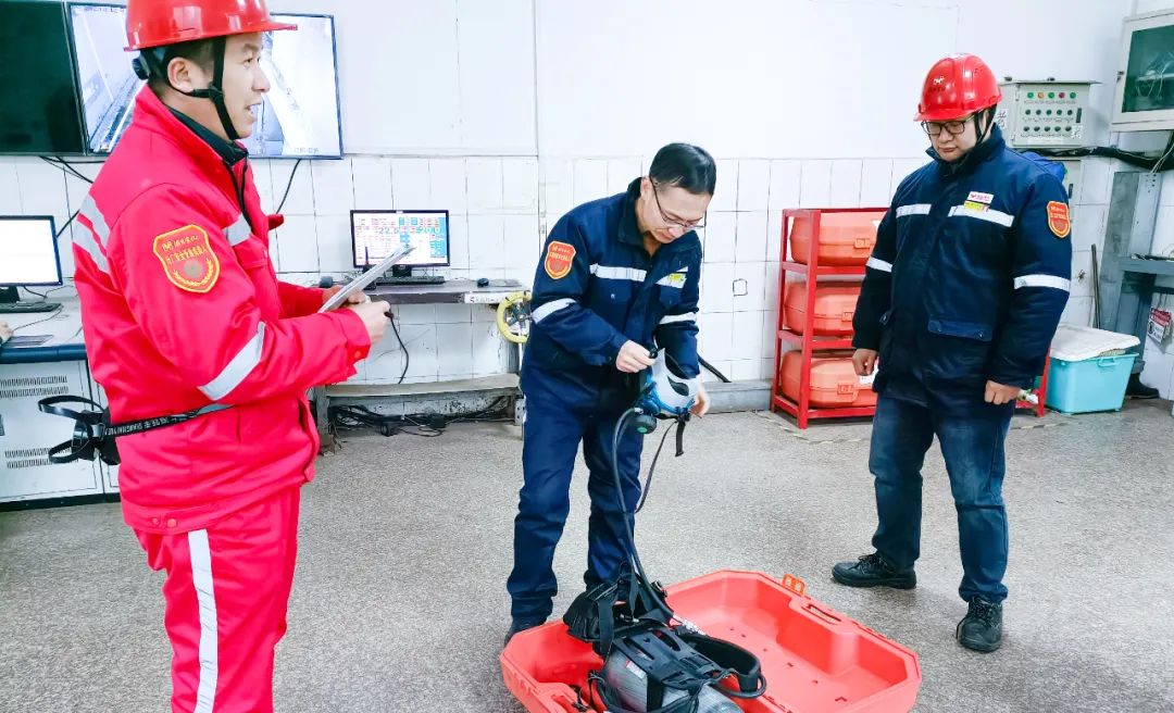 股份公司熱電維修班：精細(xì)管理強(qiáng)基礎(chǔ)，提升技能育人才(圖4)
